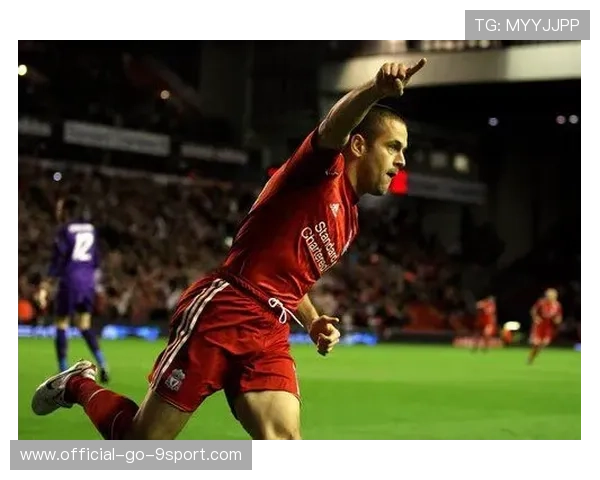 乔科尔盛赞阿诺德：利物浦的骄傲，球迷的荣耀